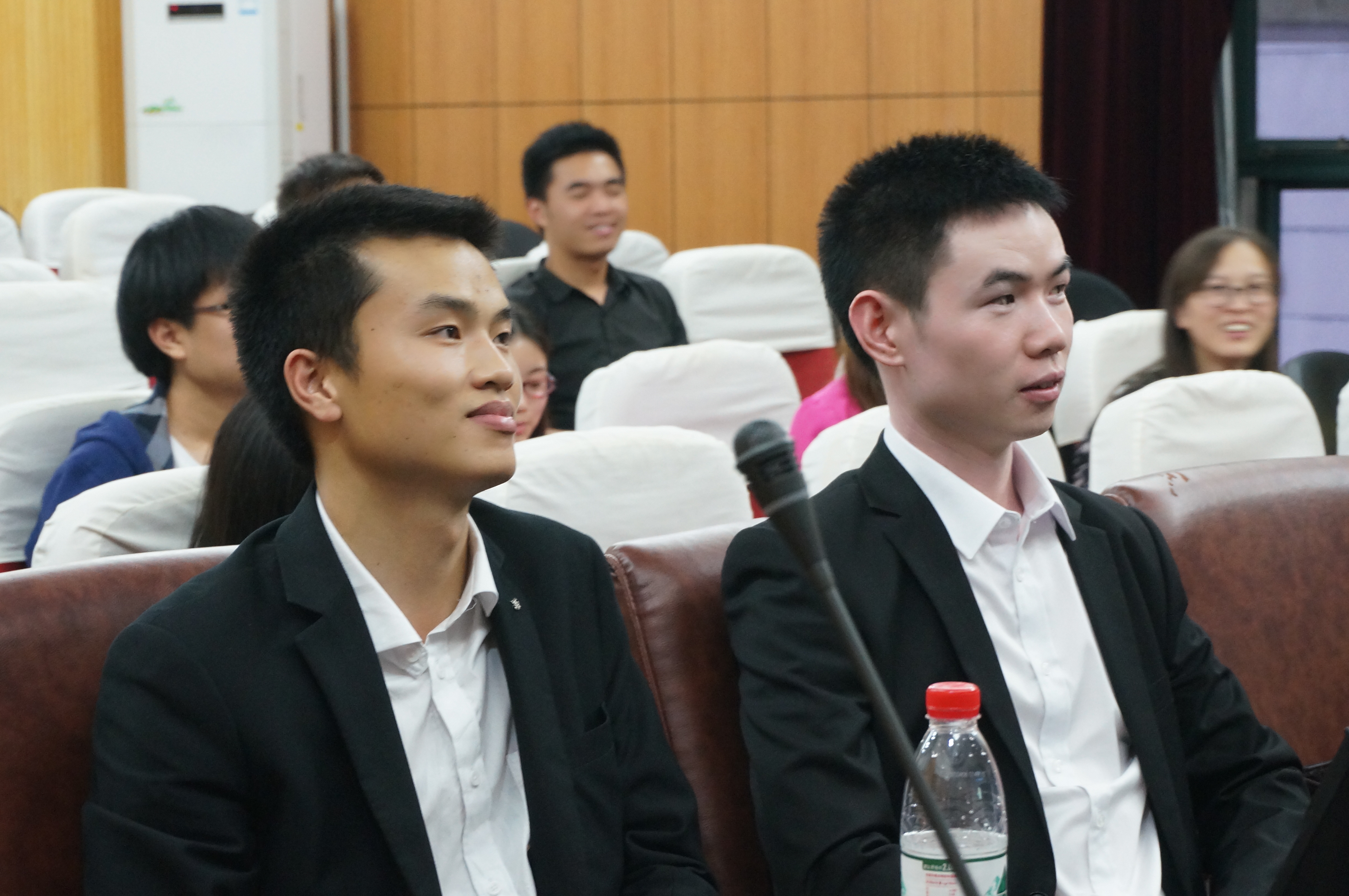 商业人物-商业讲师-数字化营销讲师